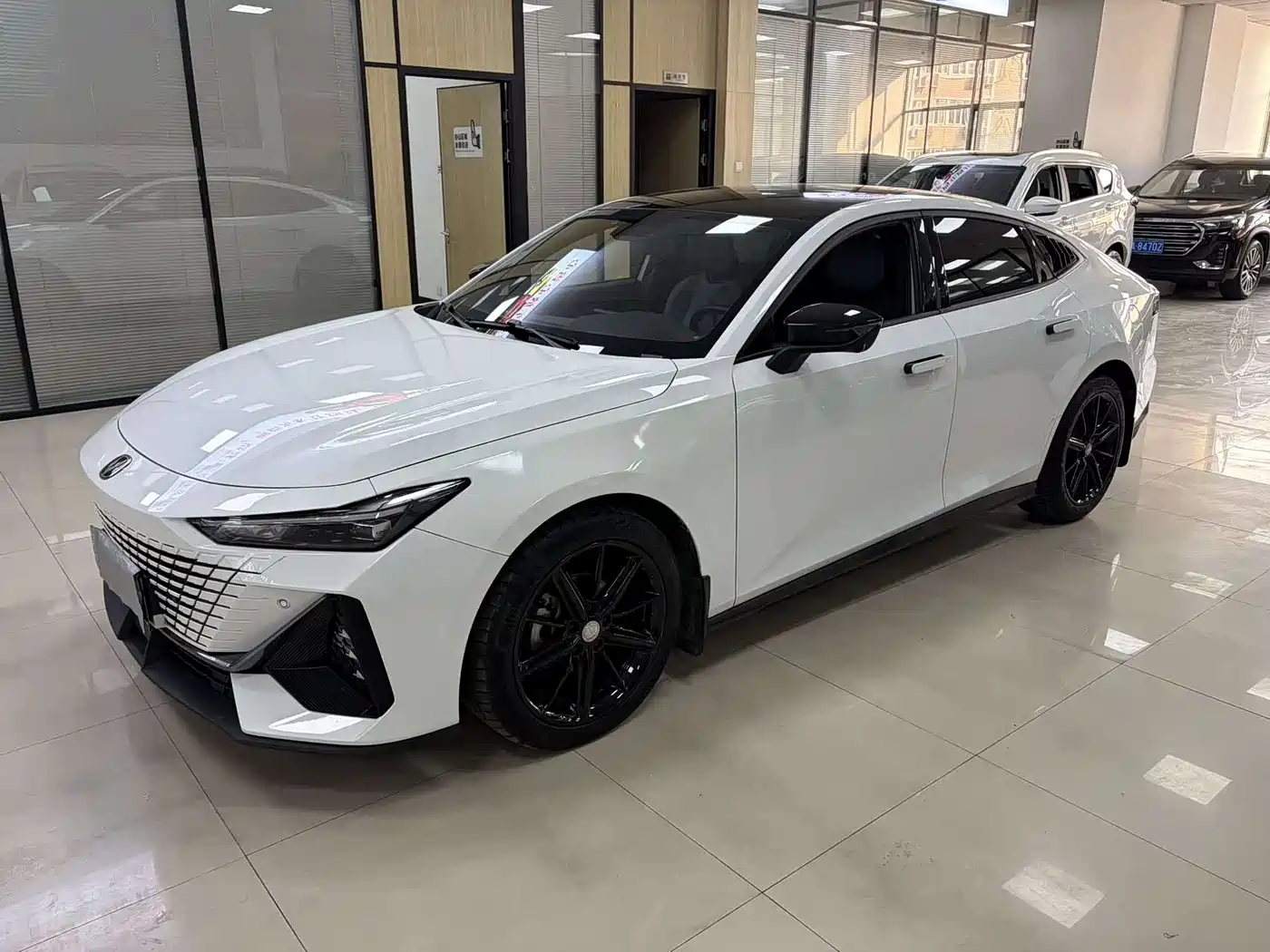 Changan UNI-V 2022 1.5T Premium Model
