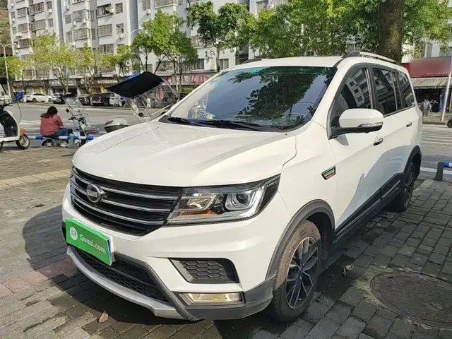SWM Motor SWM X3 2020 1.5L Manual Premium 7-seater