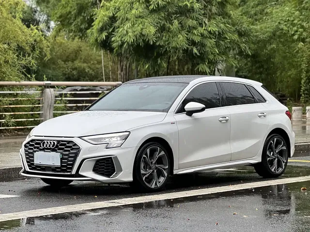 Audi A3 2021 Sportback 35 TFSI Fashion Sport