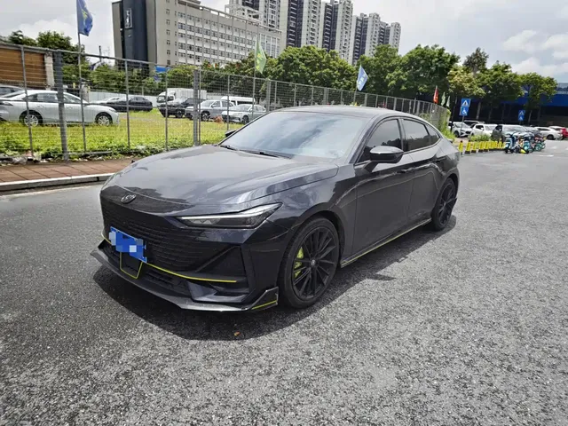 Changan UNI-V 2022 1.5T Sport Edition