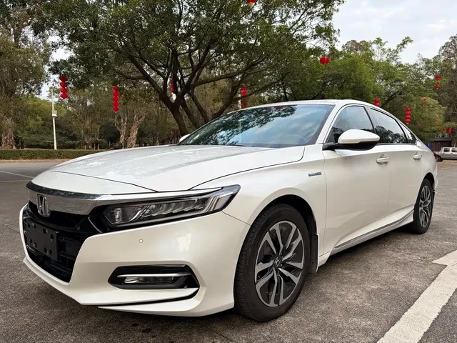 Honda Accord 2018 Sharp Hybrid 2.0L Sharp Leader Edition China VI