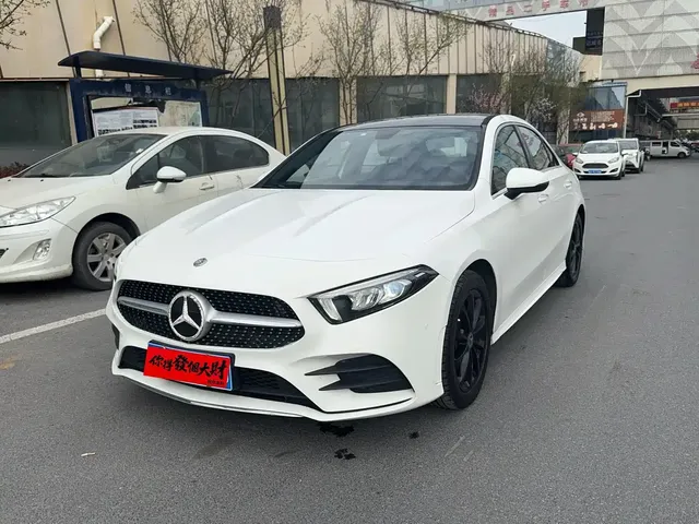 Mercedes-Benz A-Class 2021 A 200 L Sport Sedan Fashion Edition