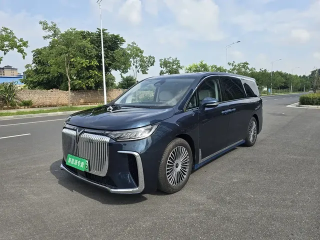 Voyah Auto Voyah Dreamer 2025 PHEV AWD Flagship Kunpeng Edition