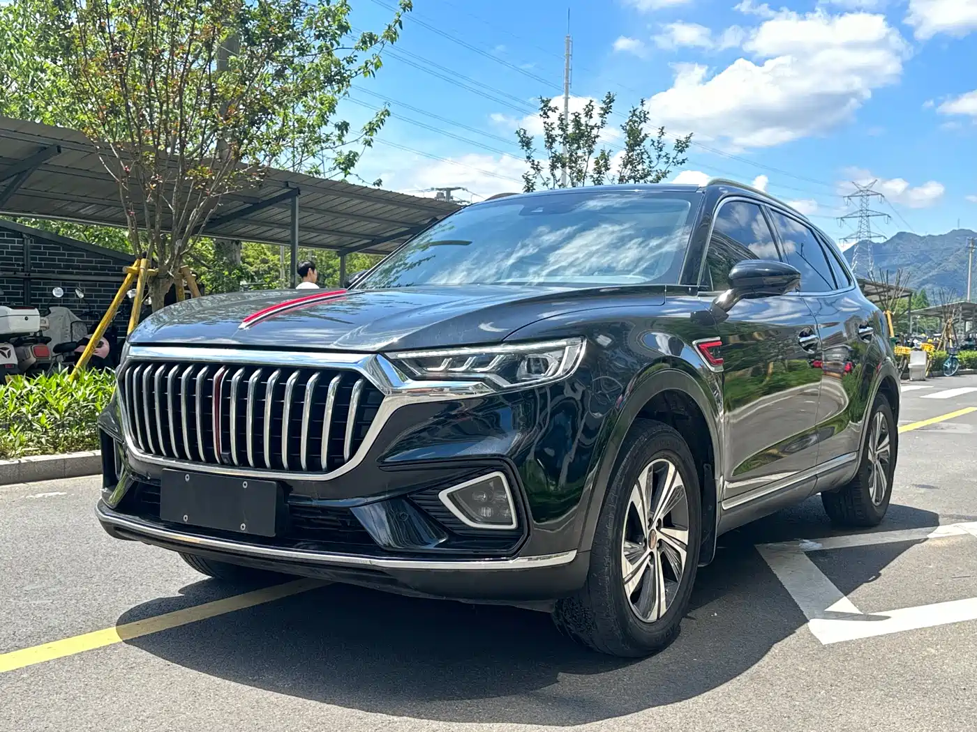 Hongqi HS5 2019 2.0T Smart Connect Joy Edition