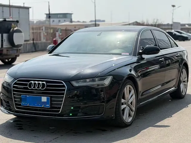 Audi A6L 2018 30th Anniversary 45 TFSI quattro Sport