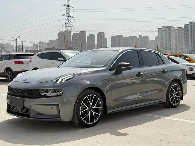 Lynk & Co 03 2021 1.5TD DCT Jin Champion Edition