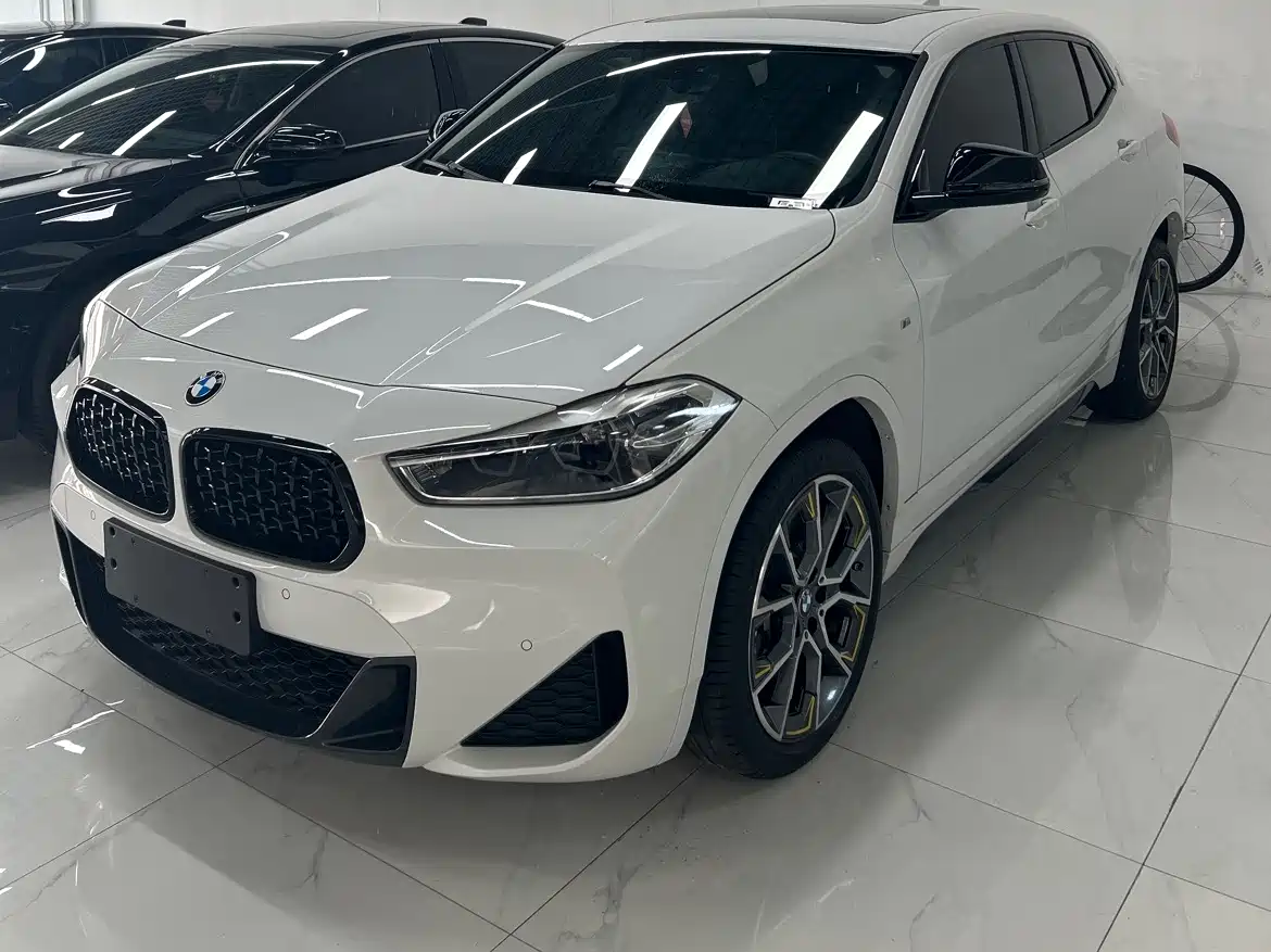 BMW X2 2023 sDrive 25i Radiance Edition
