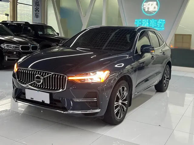 Volvo XC60 2022 B5 AWD Inscription