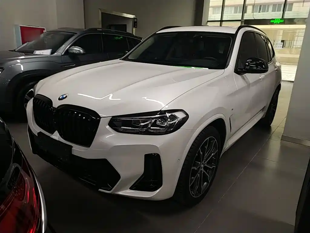 BMW X3 2023 xDrive30i Leading M Night Package