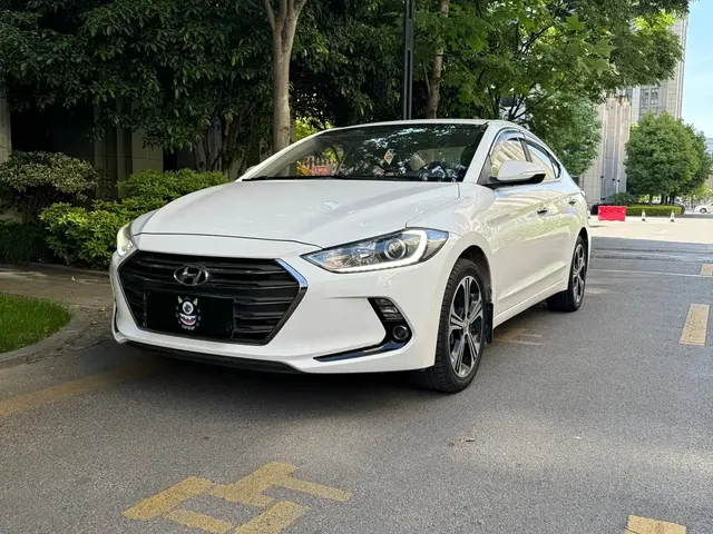 Hyundai Elantra 2018 1.4T DCT Dynamic·Vitality Model