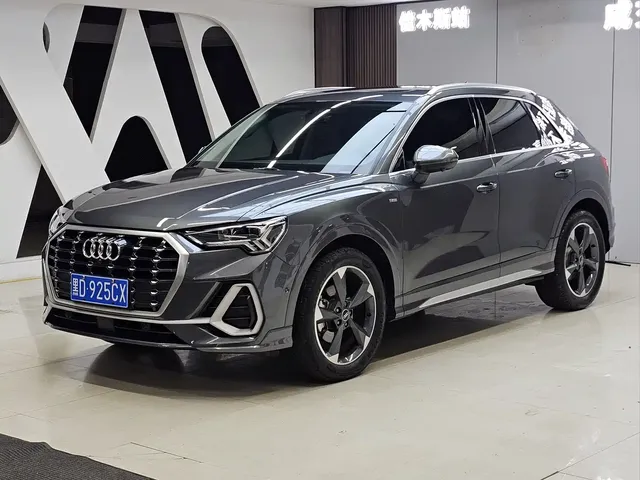 Audi Q3 2022 35 TFSI Fashion Dynamic