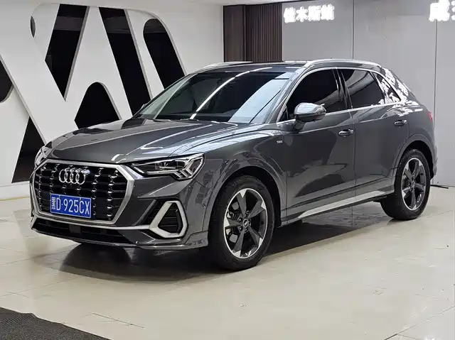 Audi Q3 2022 35 TFSI Fashion Dynamic