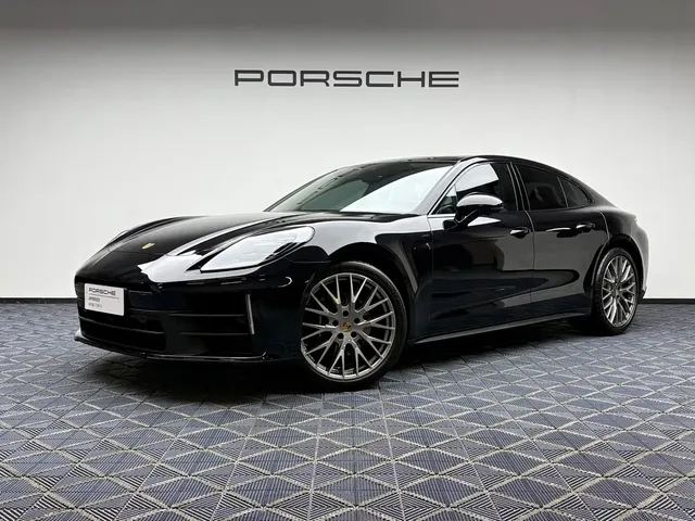 Porsche Panamera, 2026