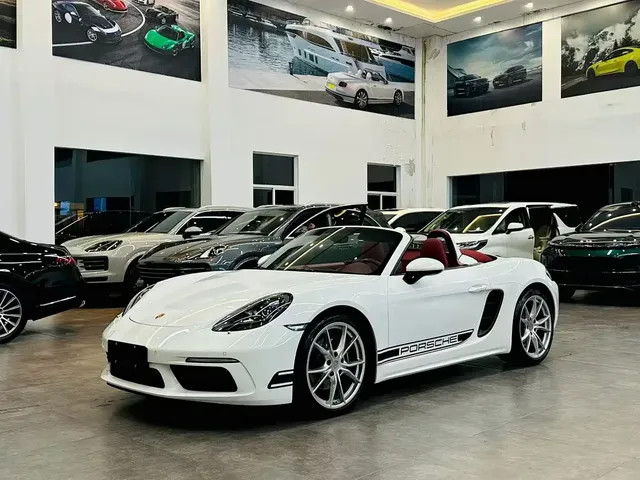 Porsche 718 2022 Cayman 2.0T