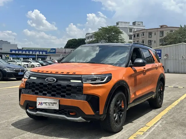 Ford Explorer 2024 2.3T EcoBoost Kunlun Summit Edition 7-Seater