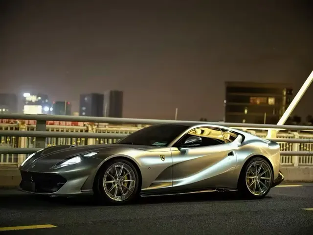 Ferrari 812 2017 6.5L Superfast