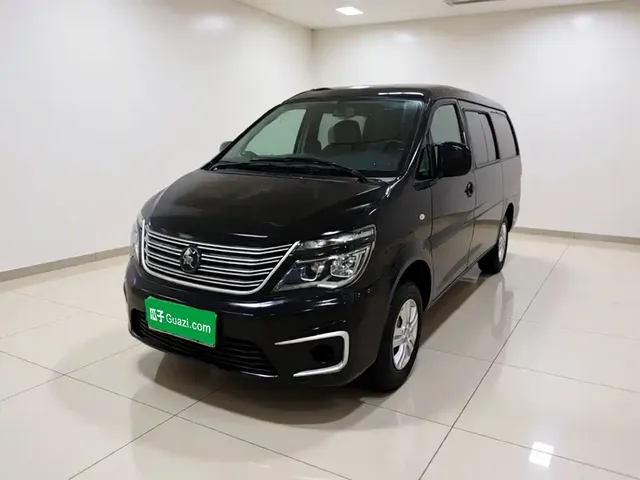 Dongfeng Fengxing Lingzhi 2022 M5L 1.6L Utility 7-Seater