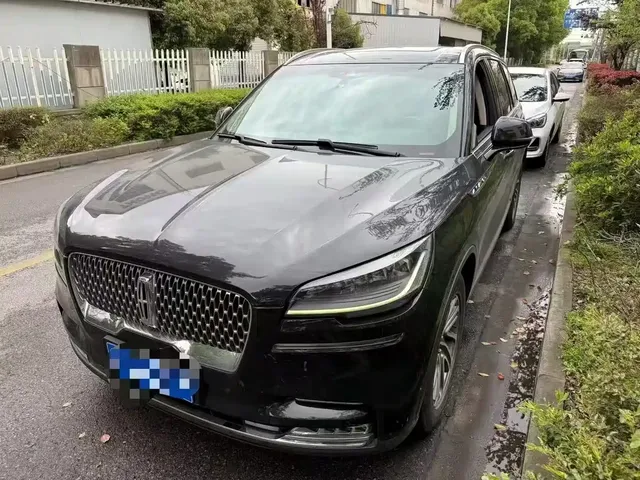 Lincoln Aviator 2021 3.0T V6 4WD Premium Edition