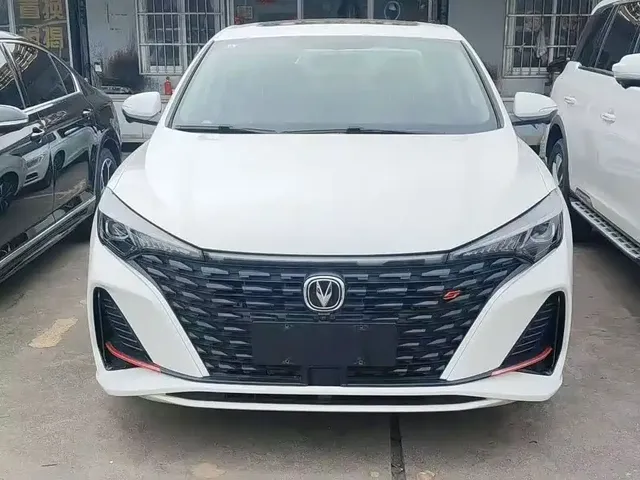 Changan Eado 2023 Enjoy Edition PLUS Blue Whale NE 1.4T GDI DCT Premium Edition