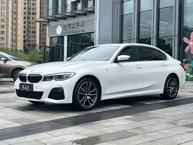 BMW 3 Series 2022 Facelift 320Li M Sport Package