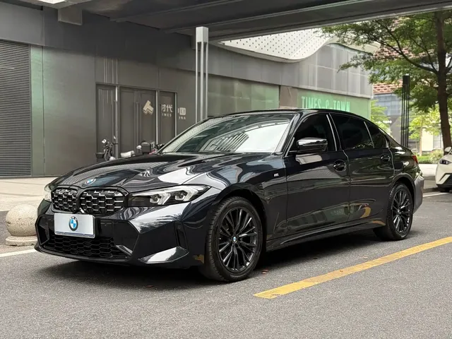 BMW 3 Series 2023 325Li M Sport Black Night Package