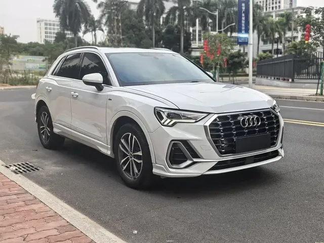Audi Q3 2022 35 TFSI Progressive Dynamic