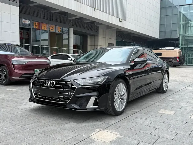 Audi A7L 2024 45TFSI S-line Dream Edition Crystal Package