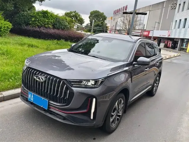 Chery Tiggo 7 PLUS 2023 1.6TGDI DCT Premium
