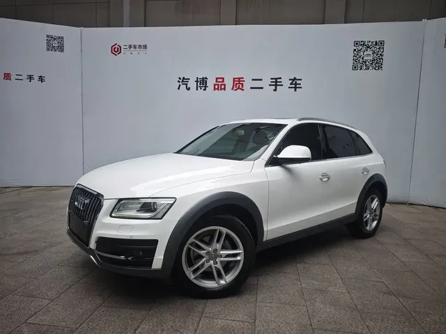 Audi Q5 2017 Plus 40 TFSI Technology