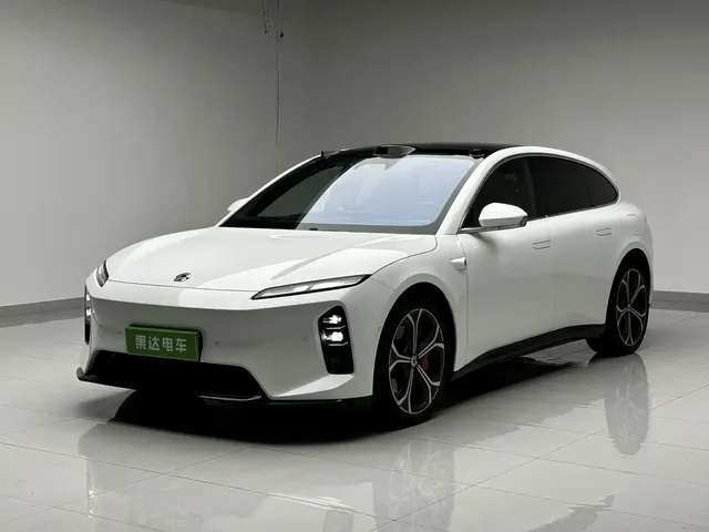NIO ET5T 2025 75kWh Touring