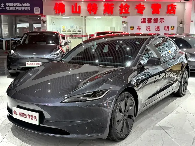 Tesla Model 3 2023 Rear-Wheel Drive