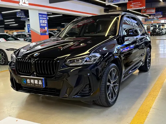 BMW X3 2023 xDrive30i Leading M Night Package