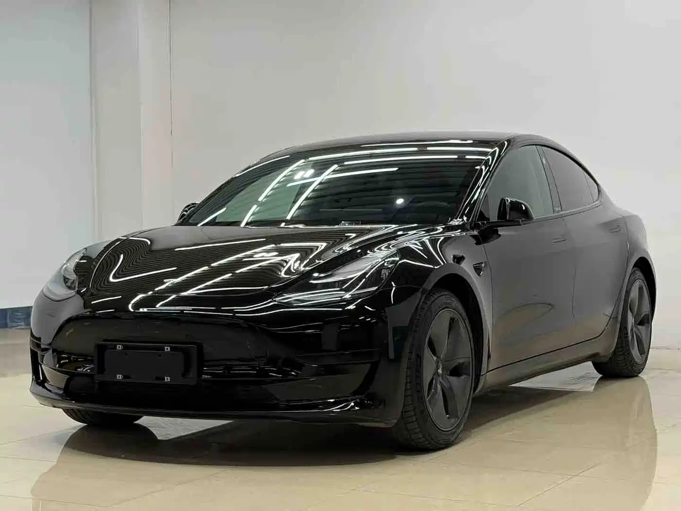 Tesla Model 3 2020 Long Range Rear-Wheel Drive