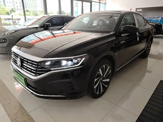 Volkswagen Passat 2026 Outstanding Edition 380TSI Dragon Soaring Version