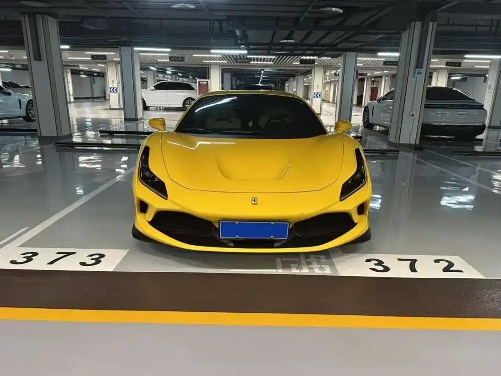 Ferrari F8 2019 Tributo 3.9T V8