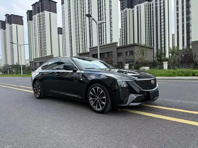 Cadillac CT5 2025 Model 28T Urban Sport Edition