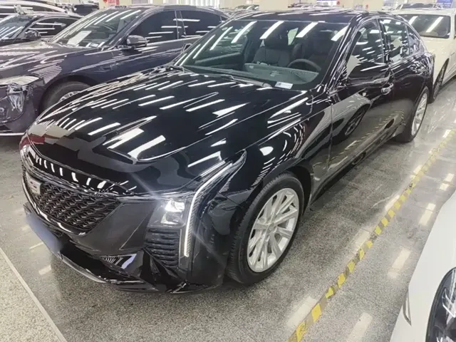 Cadillac CT5 2024 28T Luxury Model