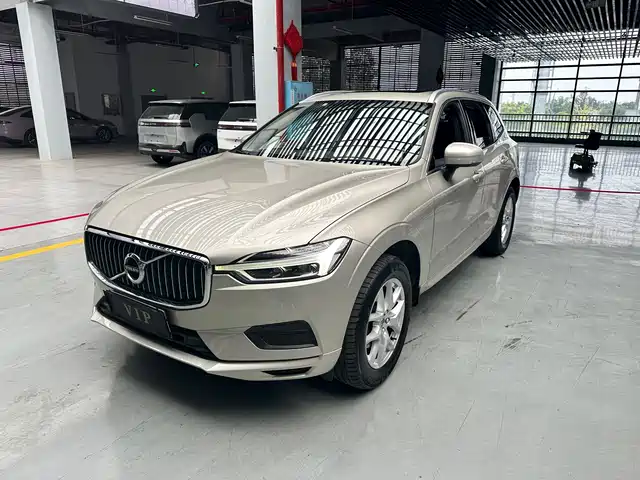 Volvo XC60 2019 T5 4WD Intelligent Ease China VI