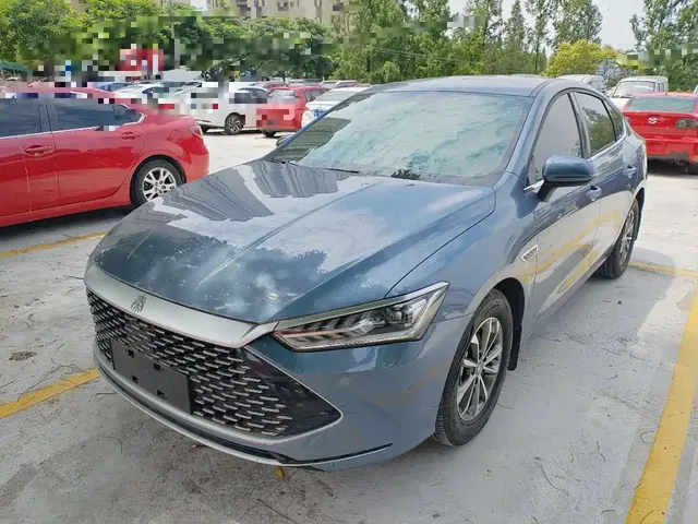 BYD Qin PLUS 2024 Glory Edition DM-i 55KM Leading