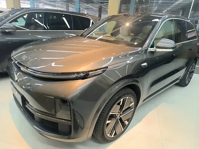 Li Auto Li L8 2025 Ultra Smart Renewal Edition