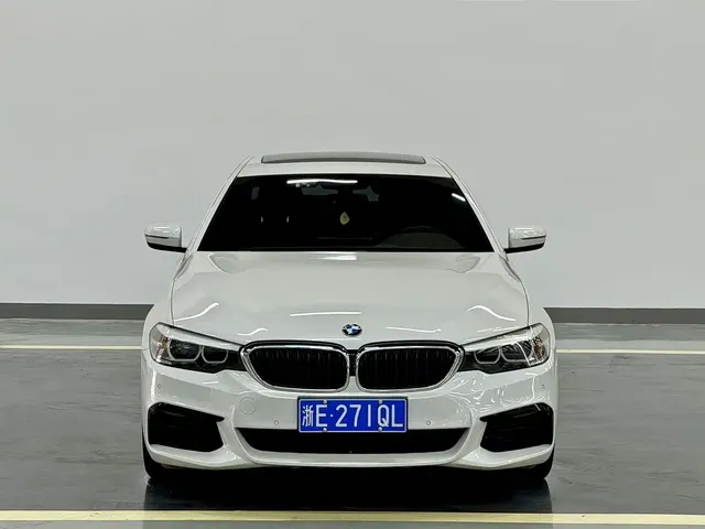 BMW 5 Series 2020 525Li M Sport Package