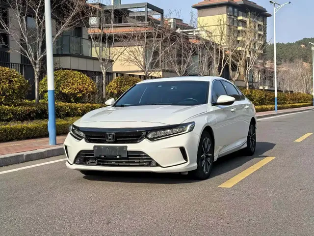 Honda Inspire 2022 260TURBO Deluxe Edition
