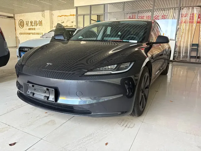 Tesla Model 3 2023 Rear-Wheel Drive