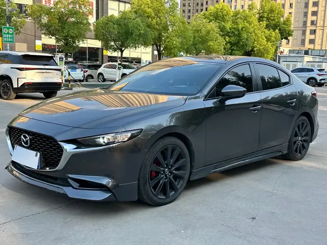 Mazda 3 Axela 2023 2.0L Auto Zhiya