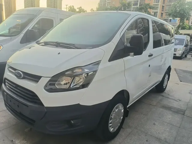 Ford Transit 2019 2.0T Diesel Multi-Purpose Commercial Vehicle Short Wheelbase Low Roof 6-Seater China VI