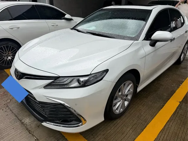 Toyota Camry 2021 2.0G Luxury Edition