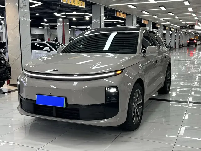 Li Auto L6 2024 Pro