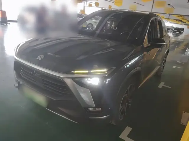 NIO ES8 2020 415KM 7-Seater