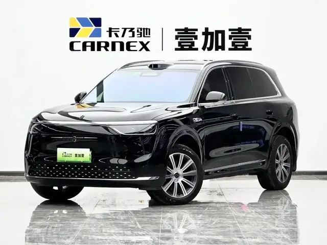 AITO Wenjie AITO M8 2025 Range Extender Max+ Edition 53.4kWh 5-seater