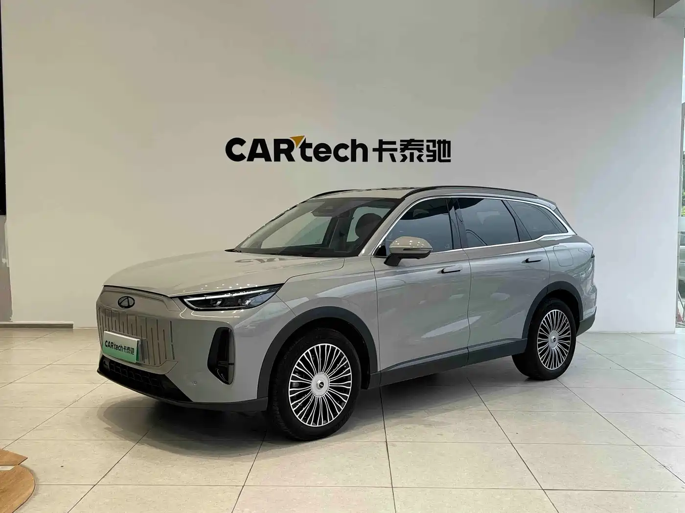 Chery Fengyun T9 2024 120 Long Range Flagship 7-seater LFP